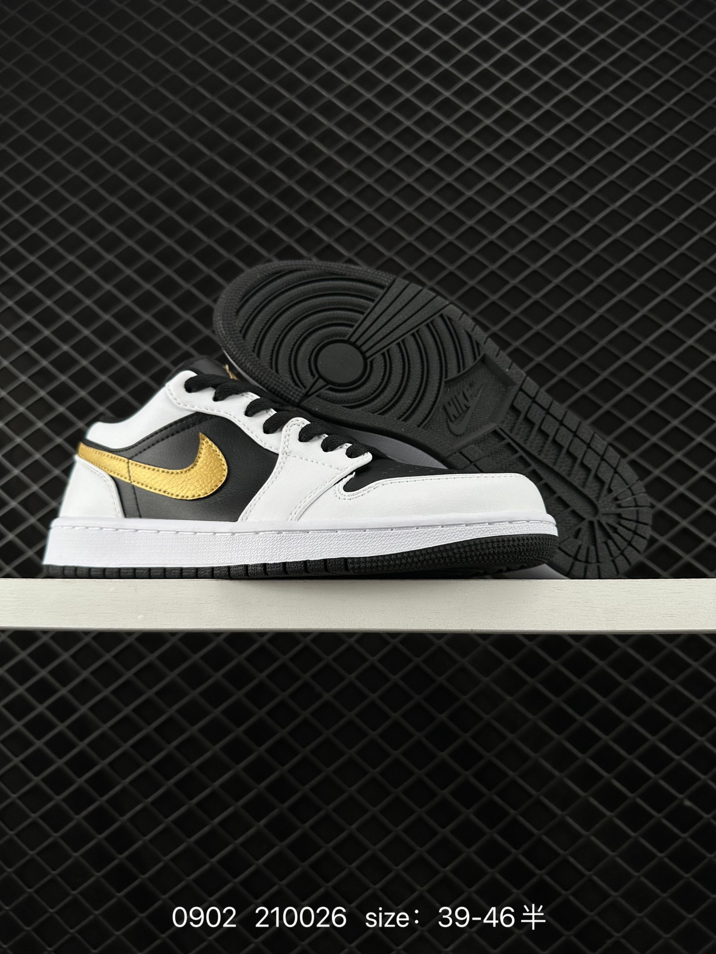 Air Jordan 1 Low AJ1